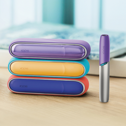 IQOS Originals Duo with purple cap and personalised pocket chargers.